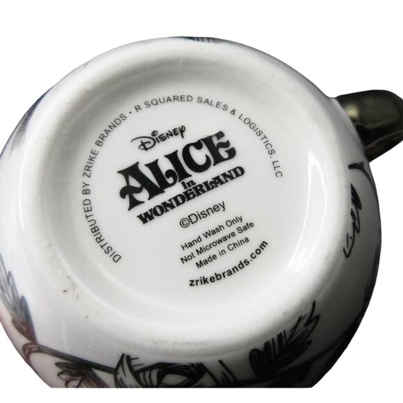 Disney ALICE IN WONDERLAND Teacup with Saucer 16oz Mug Black & Gold New - Picture 12 of 14